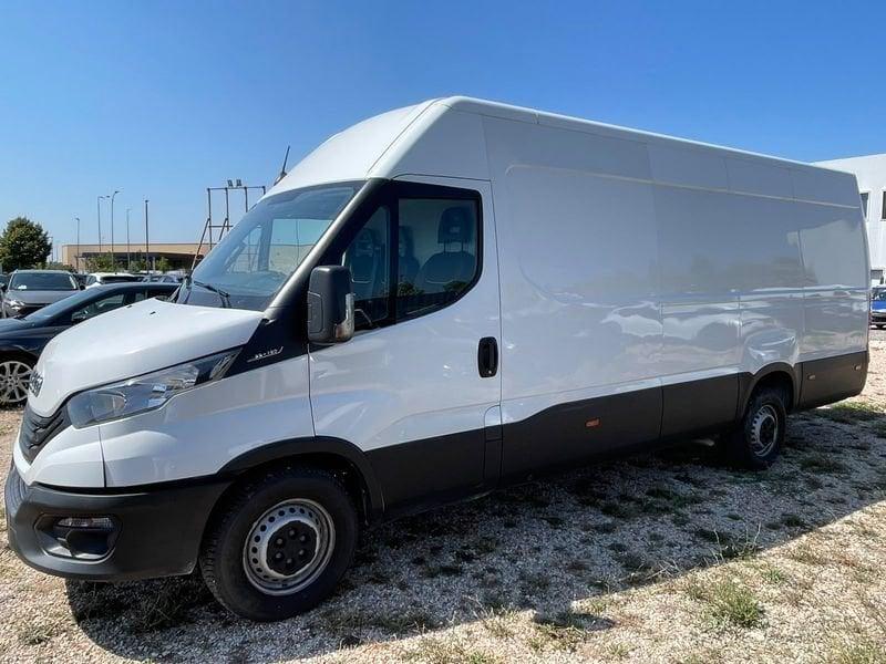 Iveco Nuovo DAILY 22 35s 16v 2.3 htp plm-tm FURGONE ** PREZZO + IVA **