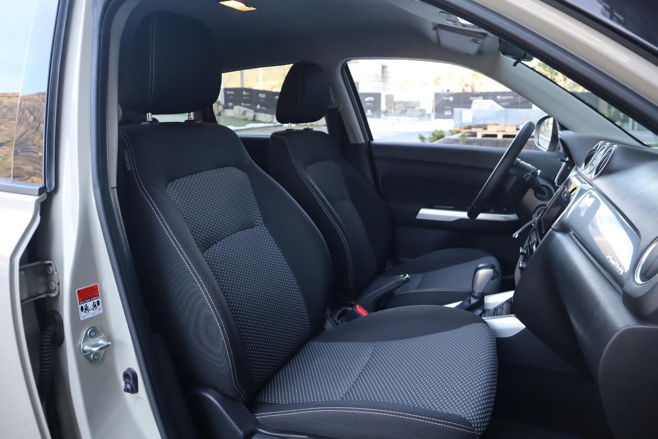 Vitara 1.6 120CV 4x4 AUT. PER NEOPATENTATI!