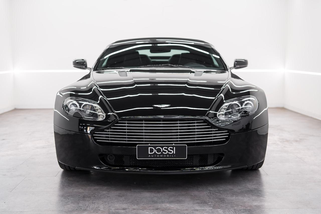 Aston Martin V8 Vantage CABRIO