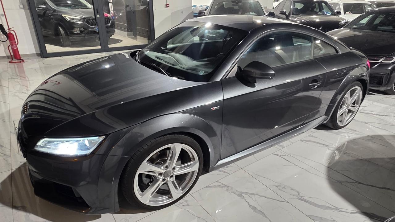 Audi TT Coupé 2.0 TDI ultra S line