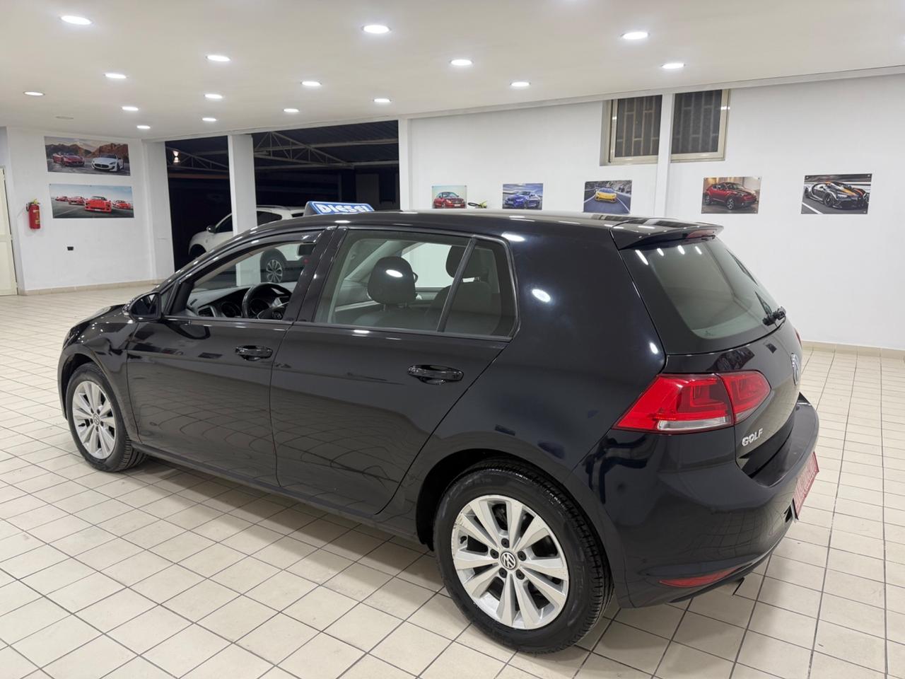 Volkswagen Golf 7 1.6 TDI 2016 full optional