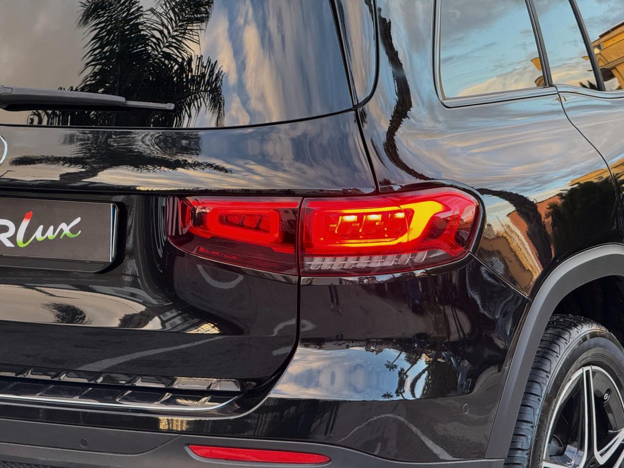 Mercedes-Benz GLB 180 d Premium AMG 2.0D PACK LUCI