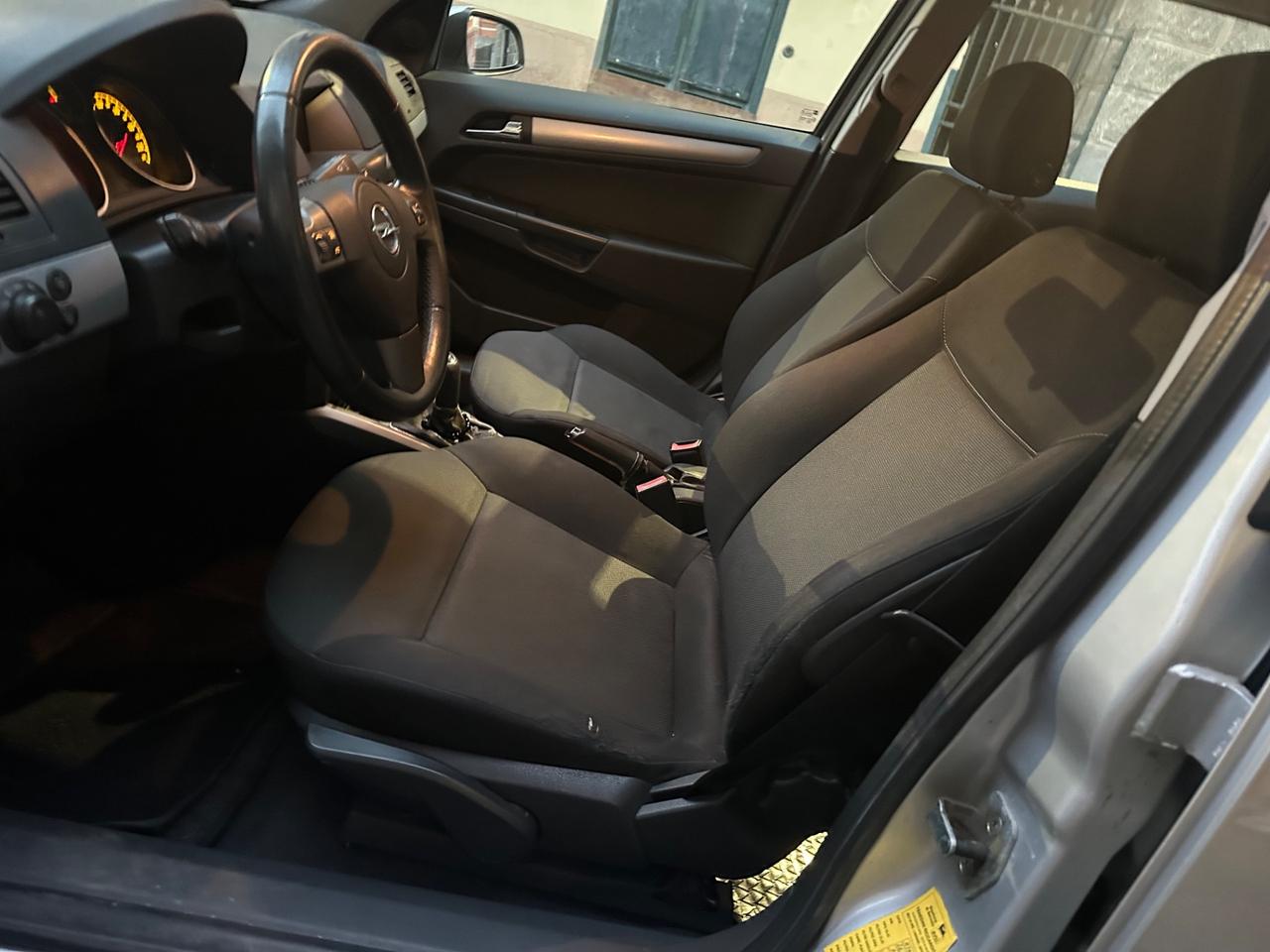 Opel Astra 1.9 CDTI 120CV Station Wagon Cosmo