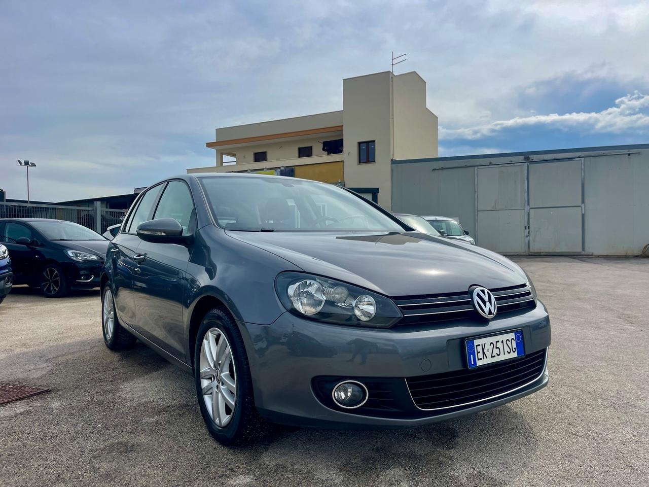 VOLKSWAGEN GOLF VI 1.6 TDI 105 HIGLINE 98000KM