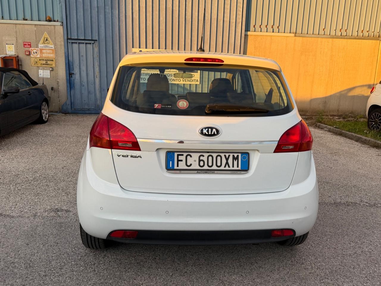 Kia Venga Veng 1.4 CVVT 5p