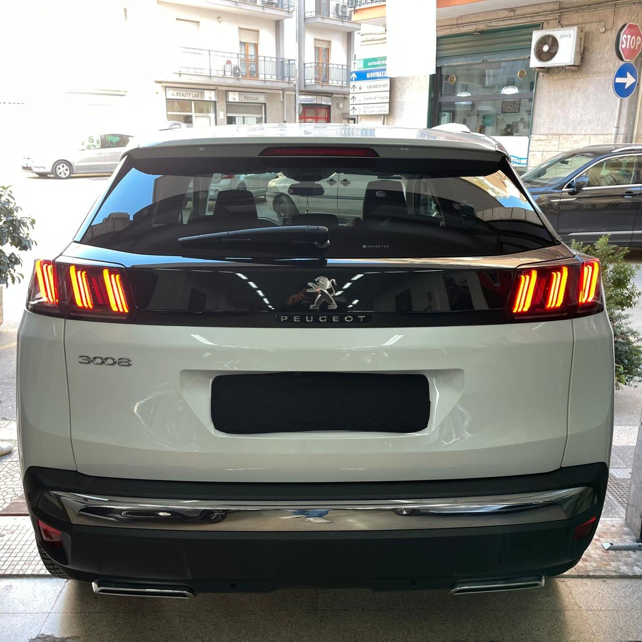 Peugeot 3008 benzina 130cv Allure