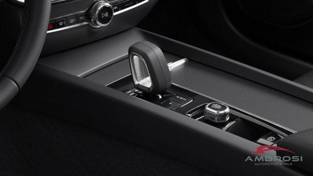 VOLVO V60 B4 Mild hybrid Benzina Core