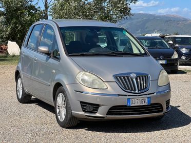 Lancia MUSA 1.4 16V Poltrona Frau