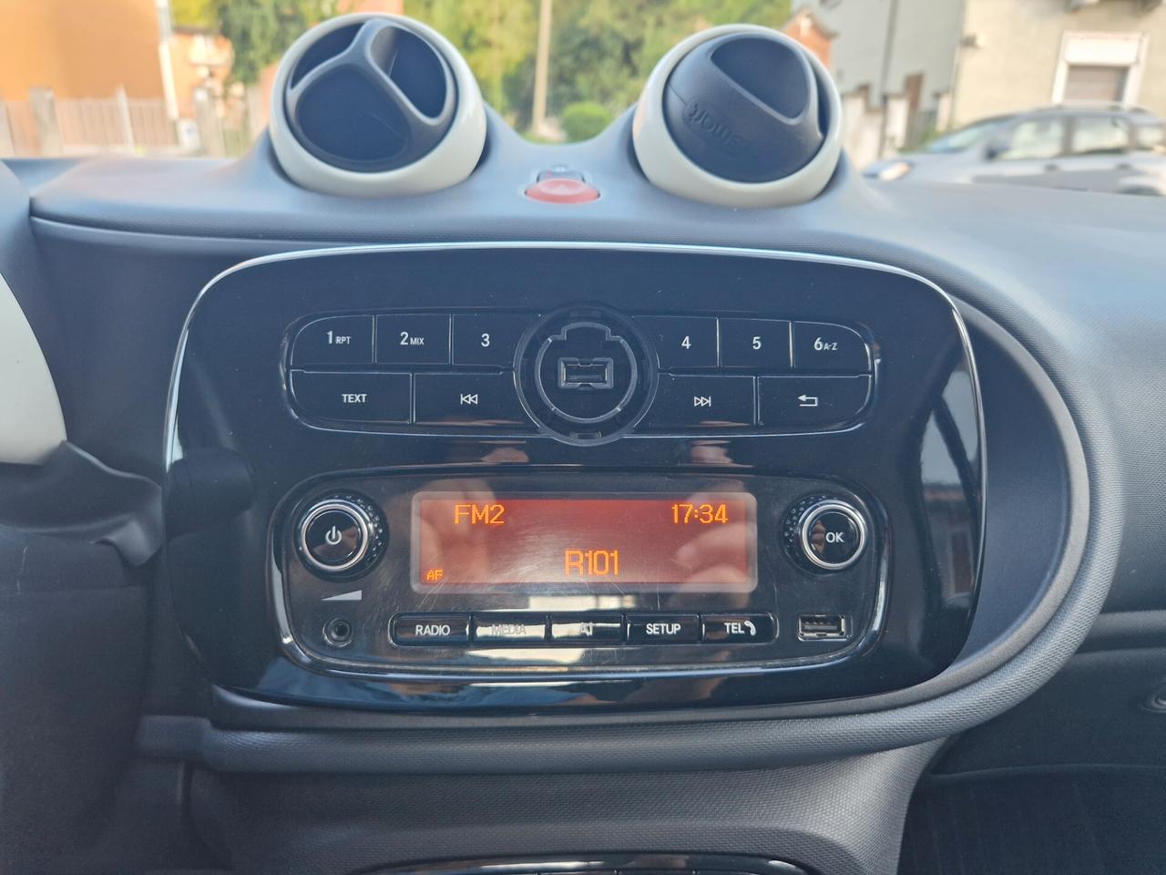 smart forTwo 1.0 7CV "60.300 km" AUTOMATICA, Bluetooth, Cruise