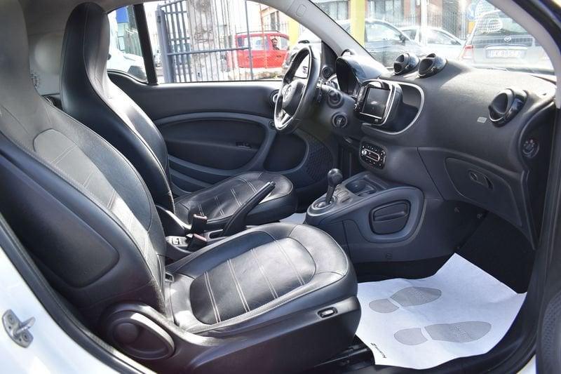 smart fortwo fortwo 90 0.9 Turbo twinamic Passion