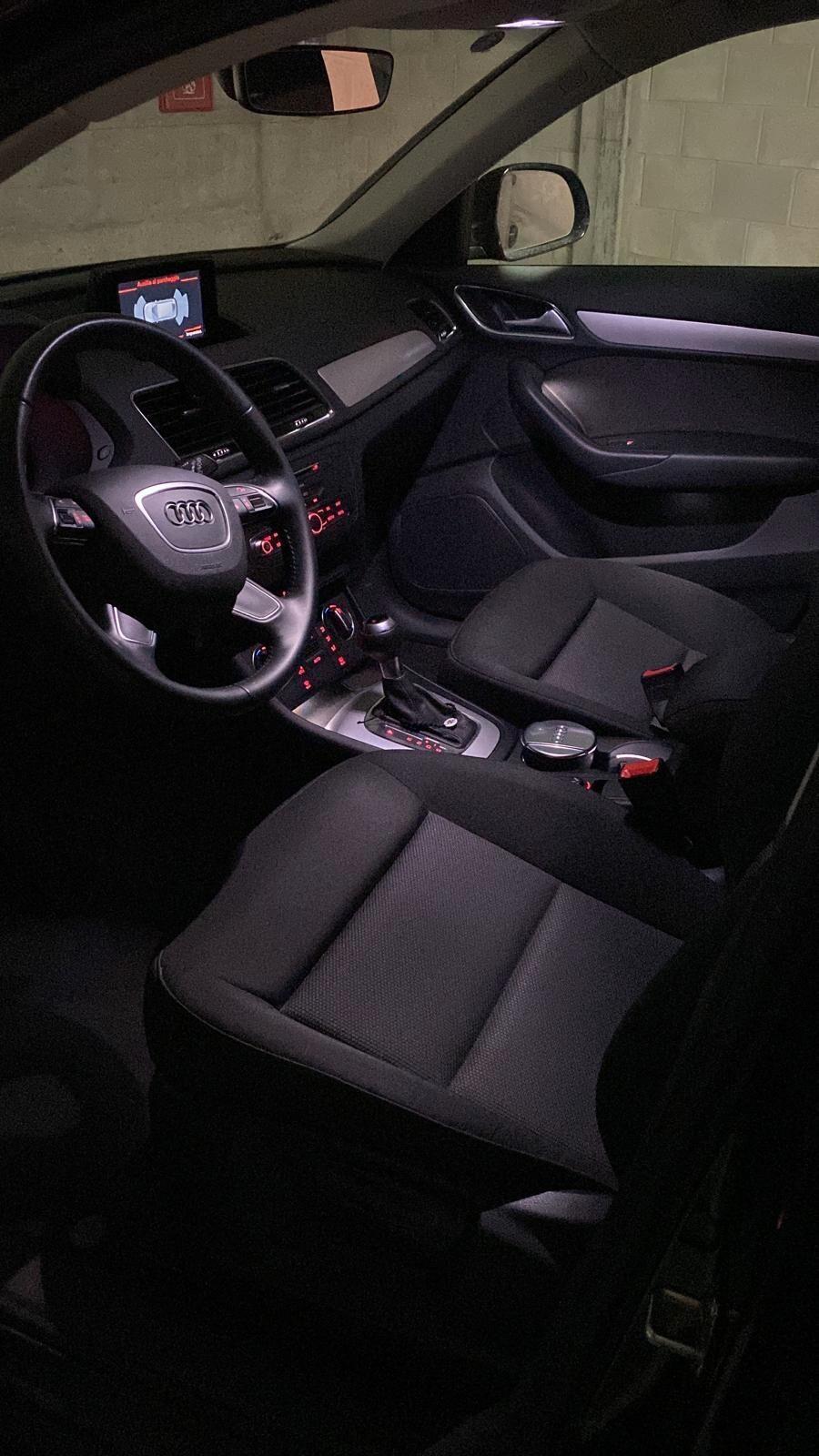 Audi Q3 2.0 TDI 120 CV S tronic Business UNICO PROPRIETARIO