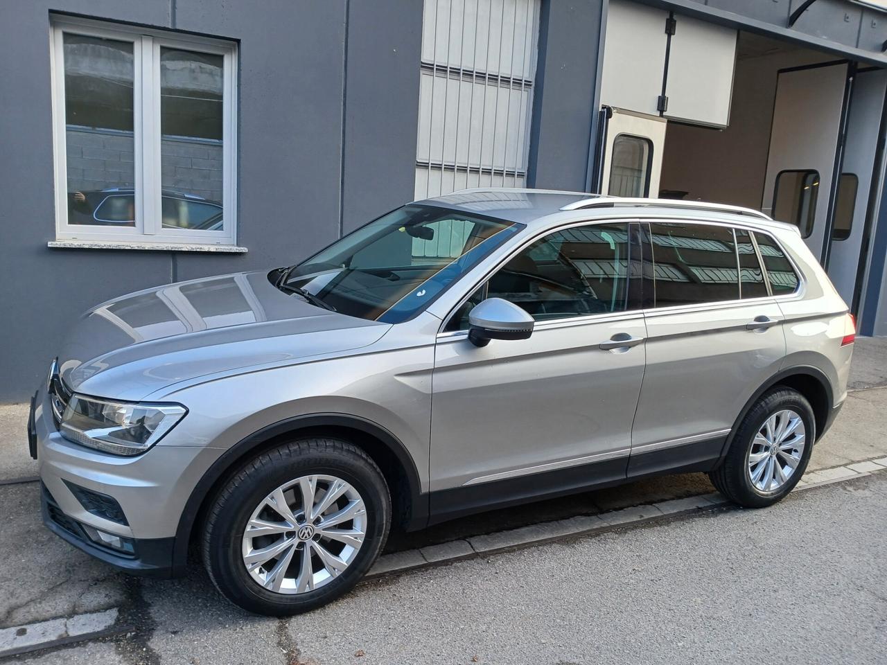 Volkswagen Tiguan 2.0 TDI SCR DSG Advanced Technology* DSG*EURO6*NAVI*CERCHI