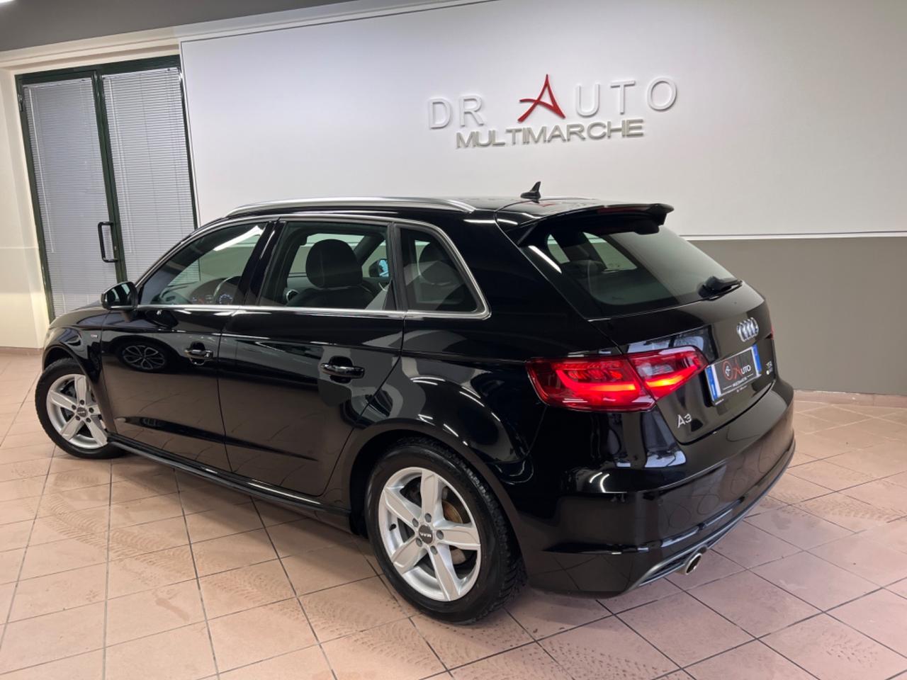 Audi A3 SPB 1.6 TDI ***S Line interno/Esterno***