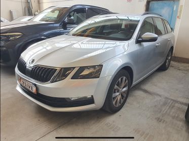 Skoda Octavia 1.0 TSI 116cv DSG Wagon Executive