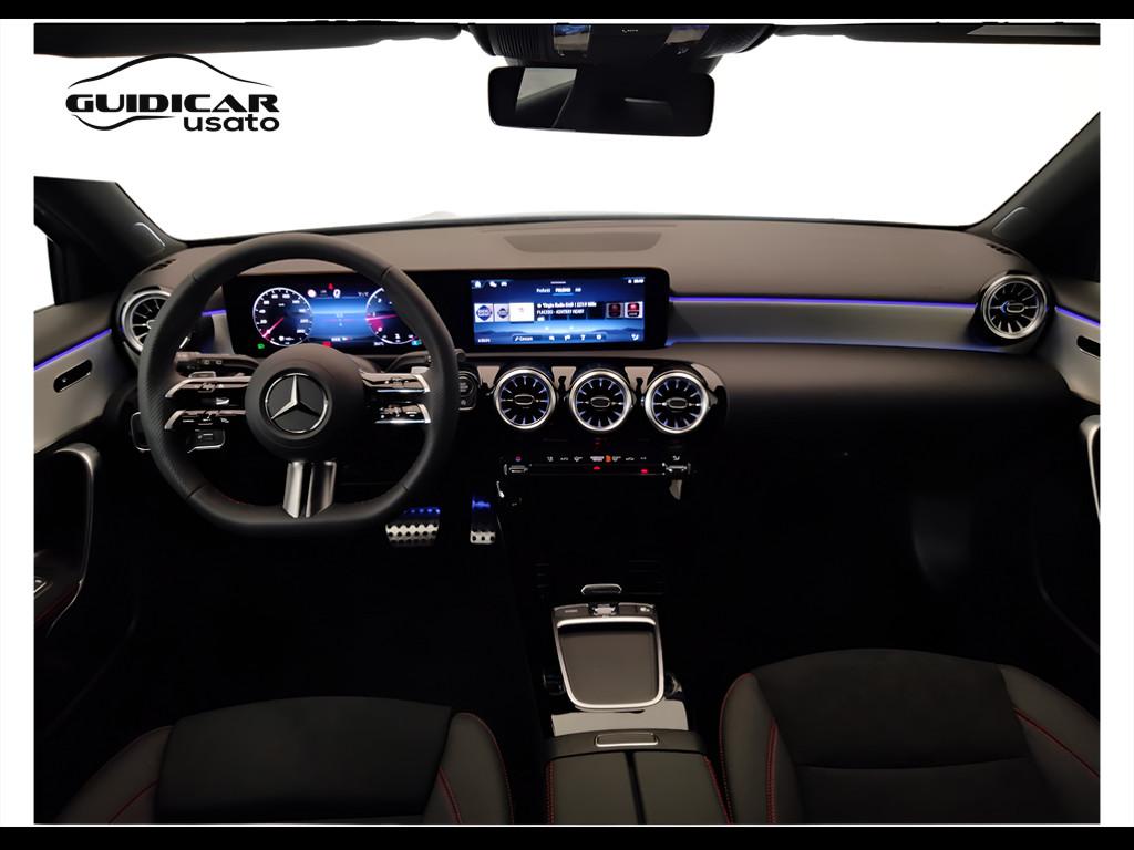 Mercedes-Benz Classe A - W177 2023 - A 180 d AMG Line Advanced Plus auto