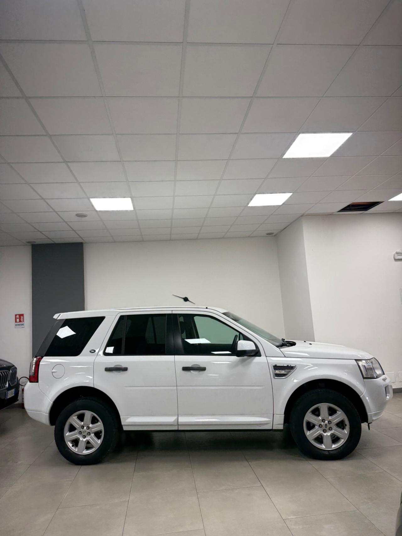 Land Rover Freelander 2.2 TD4 S.W. SE