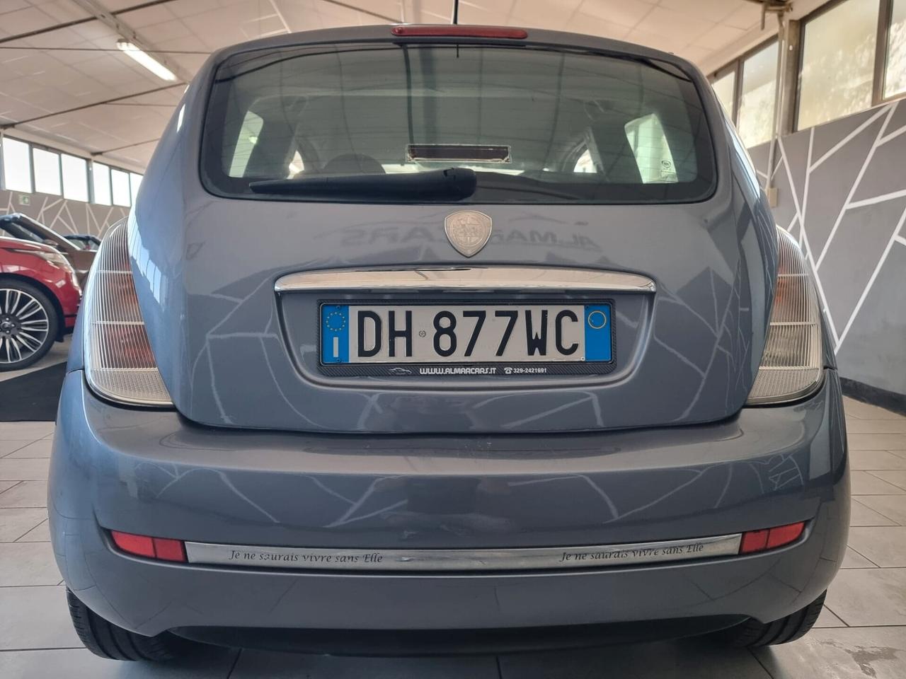 Lancia Ypsilon 1.2 NEOPATENTATI