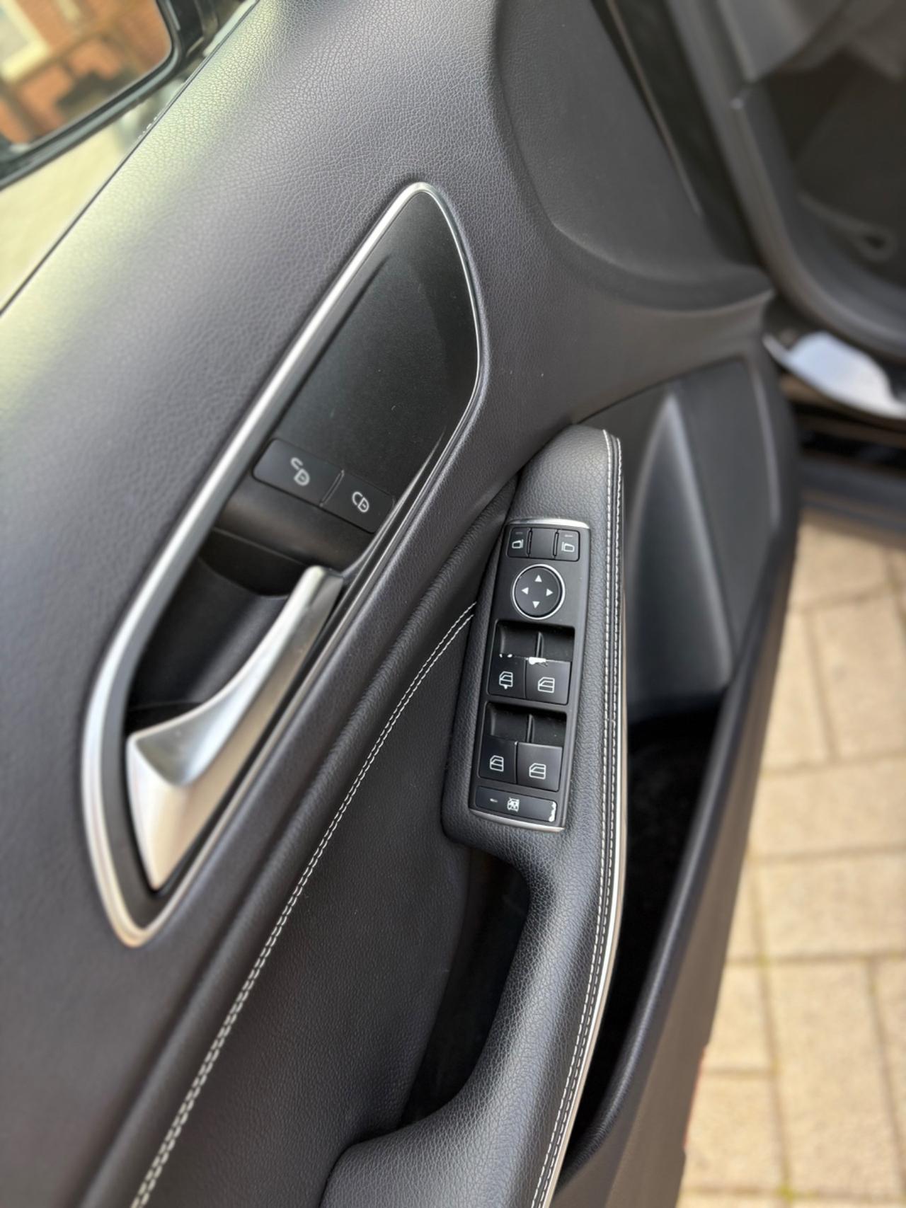 Mercedes-benz GLA 220 CDI Automatic 4Matic Executive