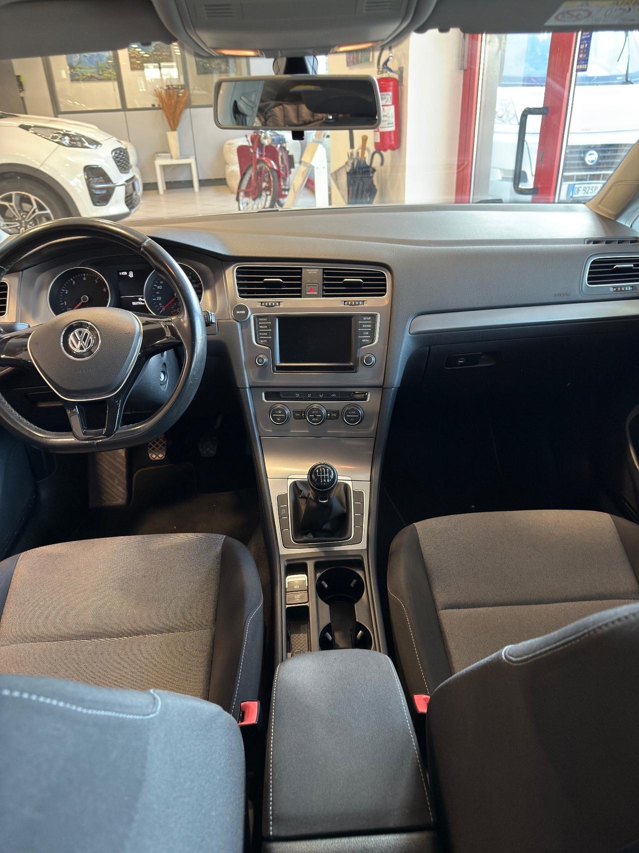 VOLKSWAGEN GOLF 1.2 TSI 110cv COMFORTLINE BMT