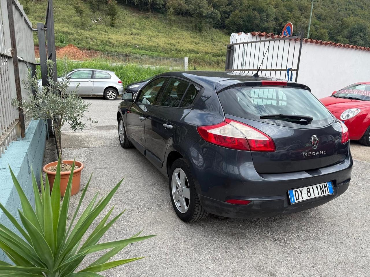 Renault Mégane 1.6 Dynamique GPL – 2010