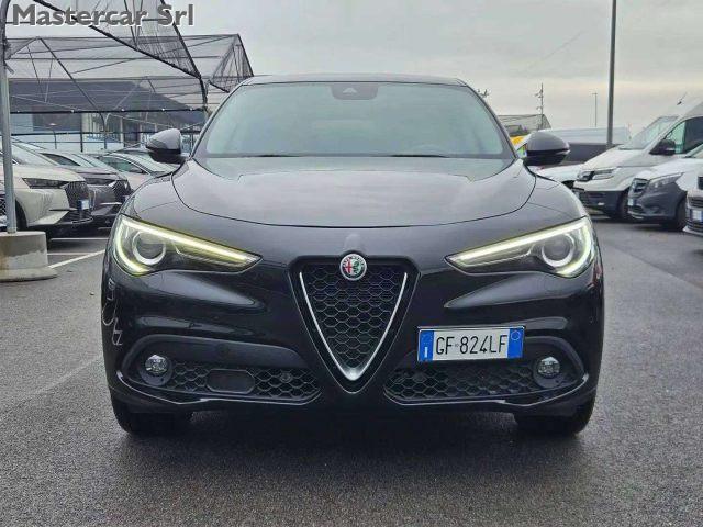 ALFA ROMEO Stelvio Stelvio 2.2 t Executive Q4 190cv auto - GF824LF