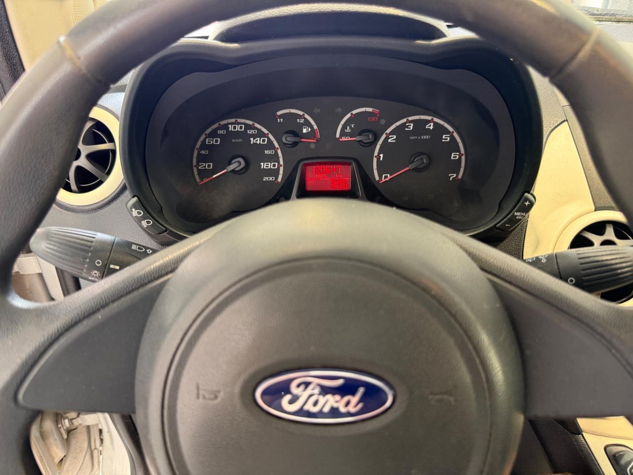 Ford Ka 1.2 8V 69CV Titanium