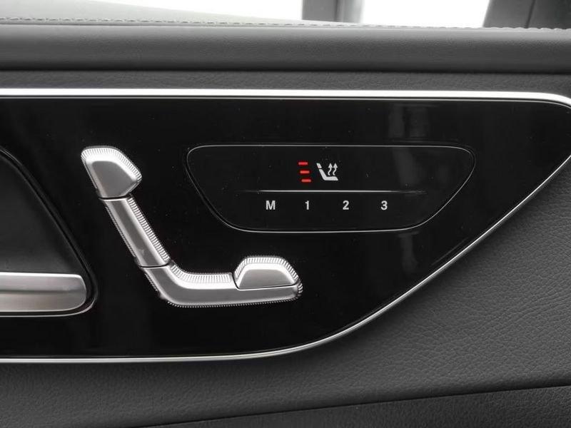 Mercedes-Benz Classe C C180 T AMG Camera Led 18" Mbux