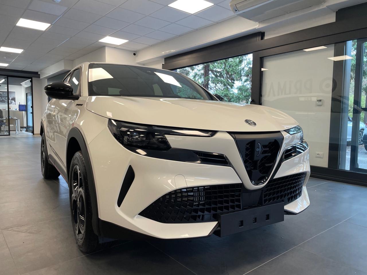 Alfa Romeo Junior 1.2 136 CV Hybrid eDCT6 Speciale