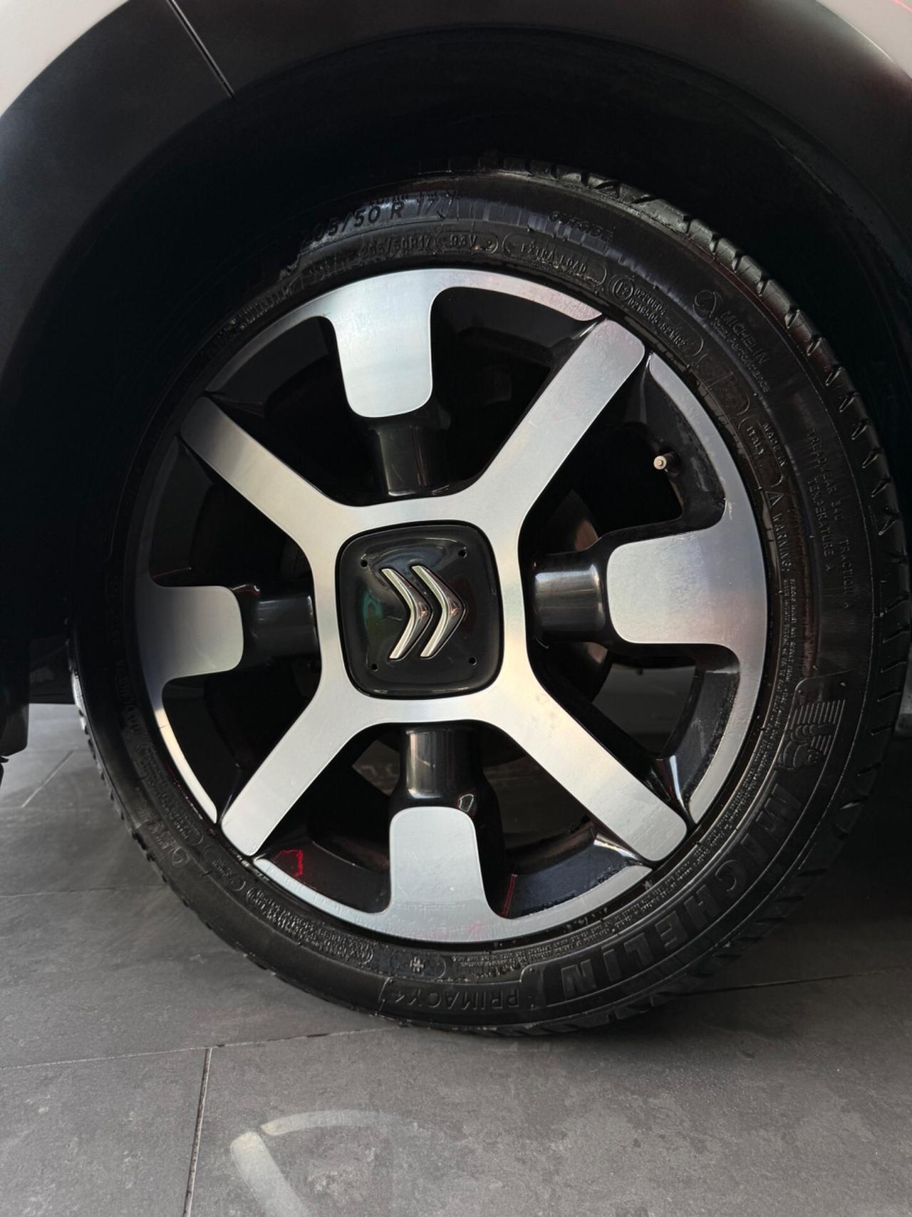 Citroen C3 1.6 BlueHDi 75 CV Shine Pack NUOVA