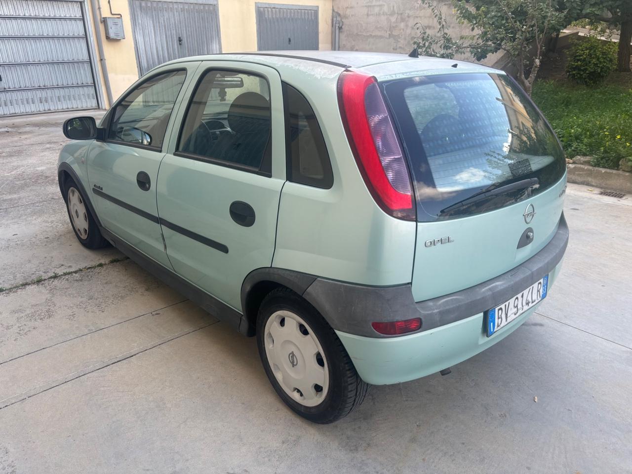 Opel Corsa 1.2i 16V cat 5 porte