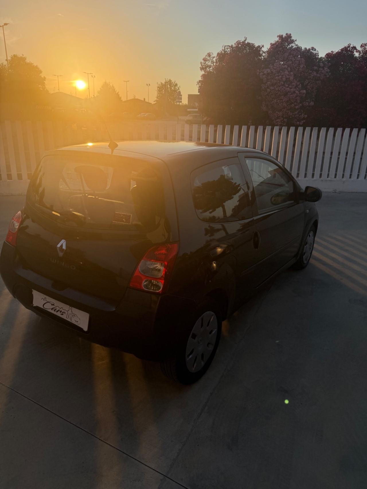 Renault Twingo 1.2 16V Etoile