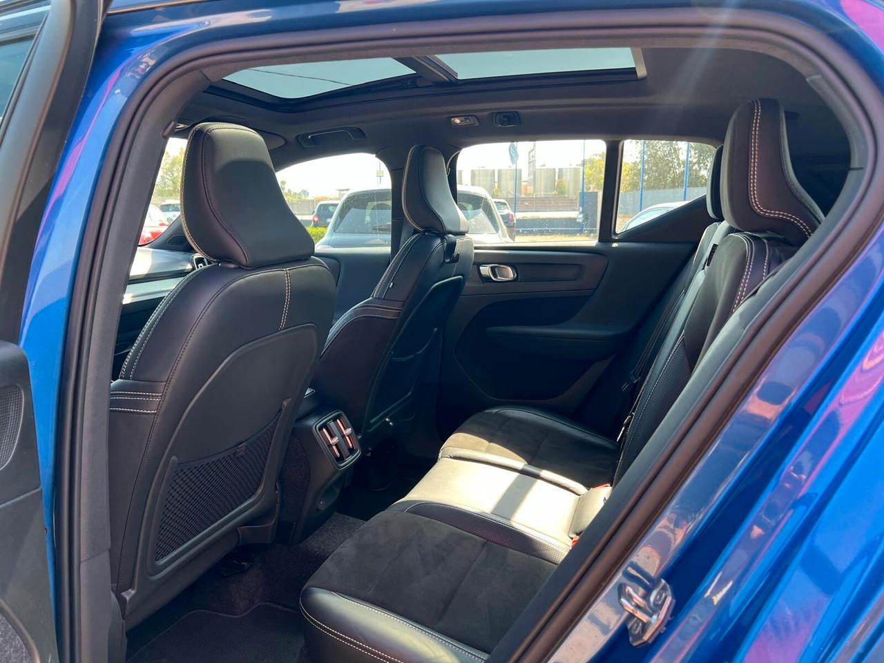 Volvo XC40 D4 AWD Geartronic R-design