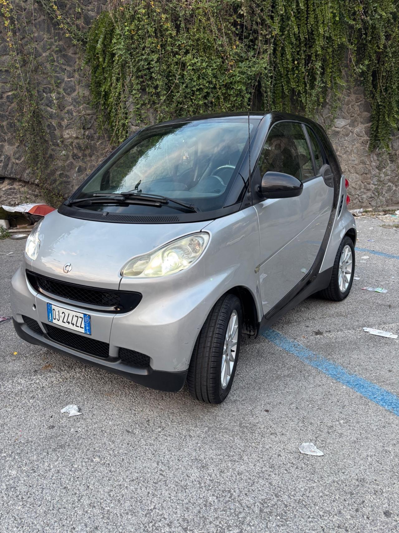 Smart ForTwo 1000 62 kW coupé passion