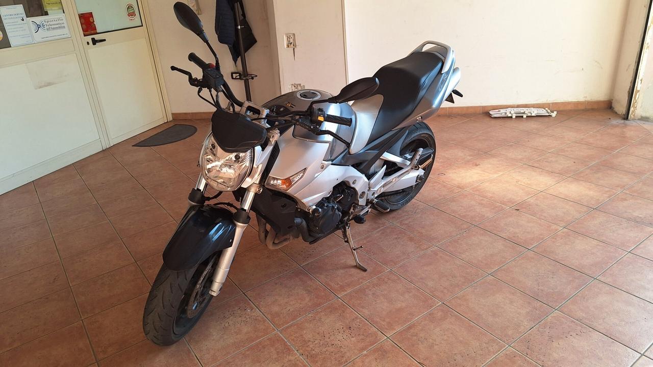 SUZUKI SGR 600