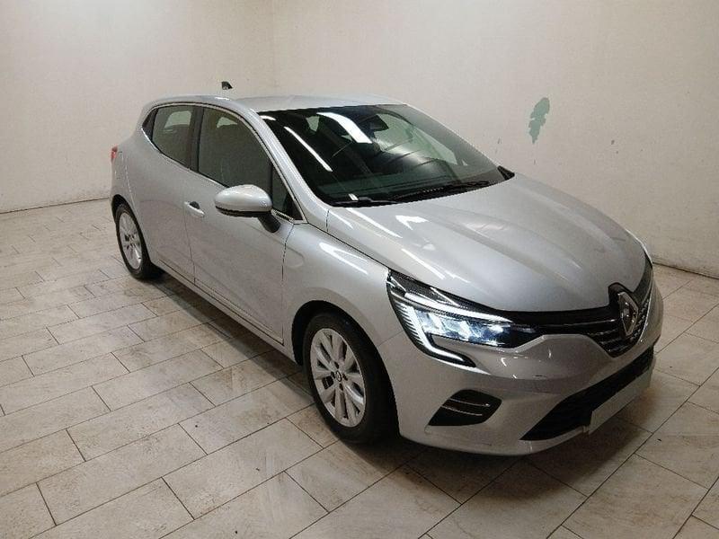 Renault Clio 1.6 E-Tech hybrid Intens 140cv auto my21