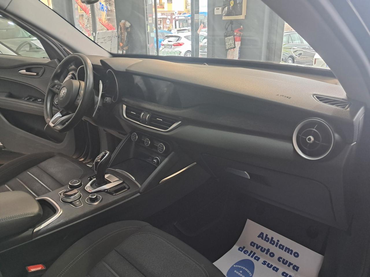 Alfa Romeo Stelvio 2.2 Td 190 cv AT8 Q4 Business