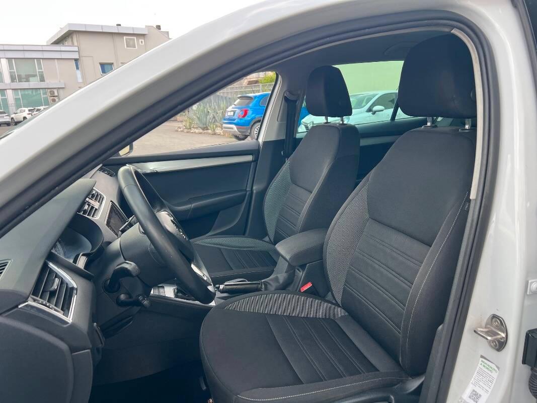 Skoda Octavia Wagon 1.5 g-tec Executive 130cv dsg