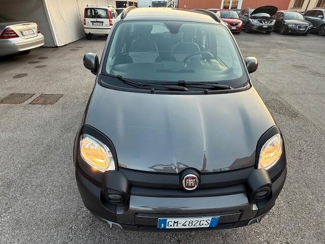 Fiat Panda 1.0 FireFly S&S Hybrid City Cross