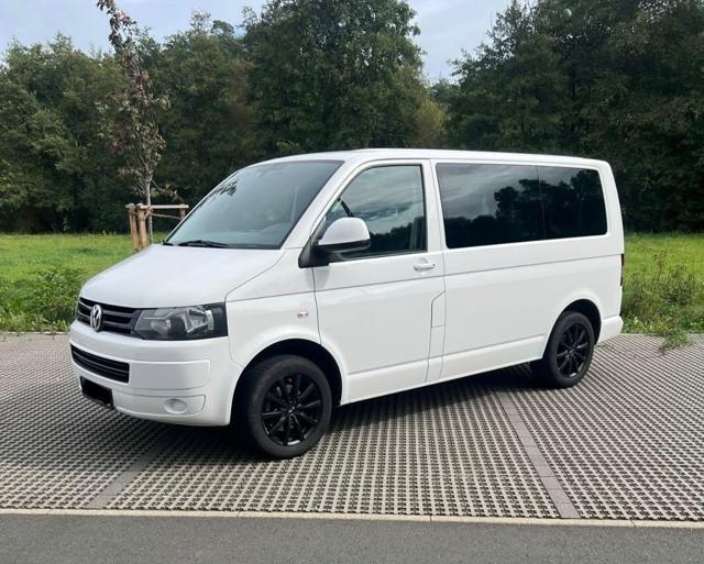 VOLKSWAGEN Multivan VW Caravelle 2.0 TDI 140cv Navi GTraino Full 9p
