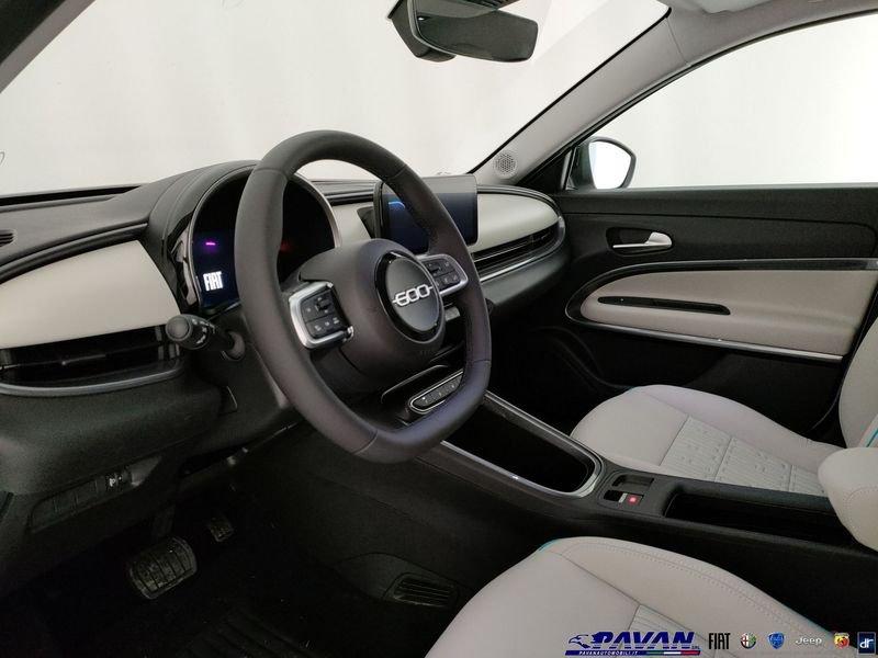 FIAT 600 1.2 Hybrid 110cv La Prima