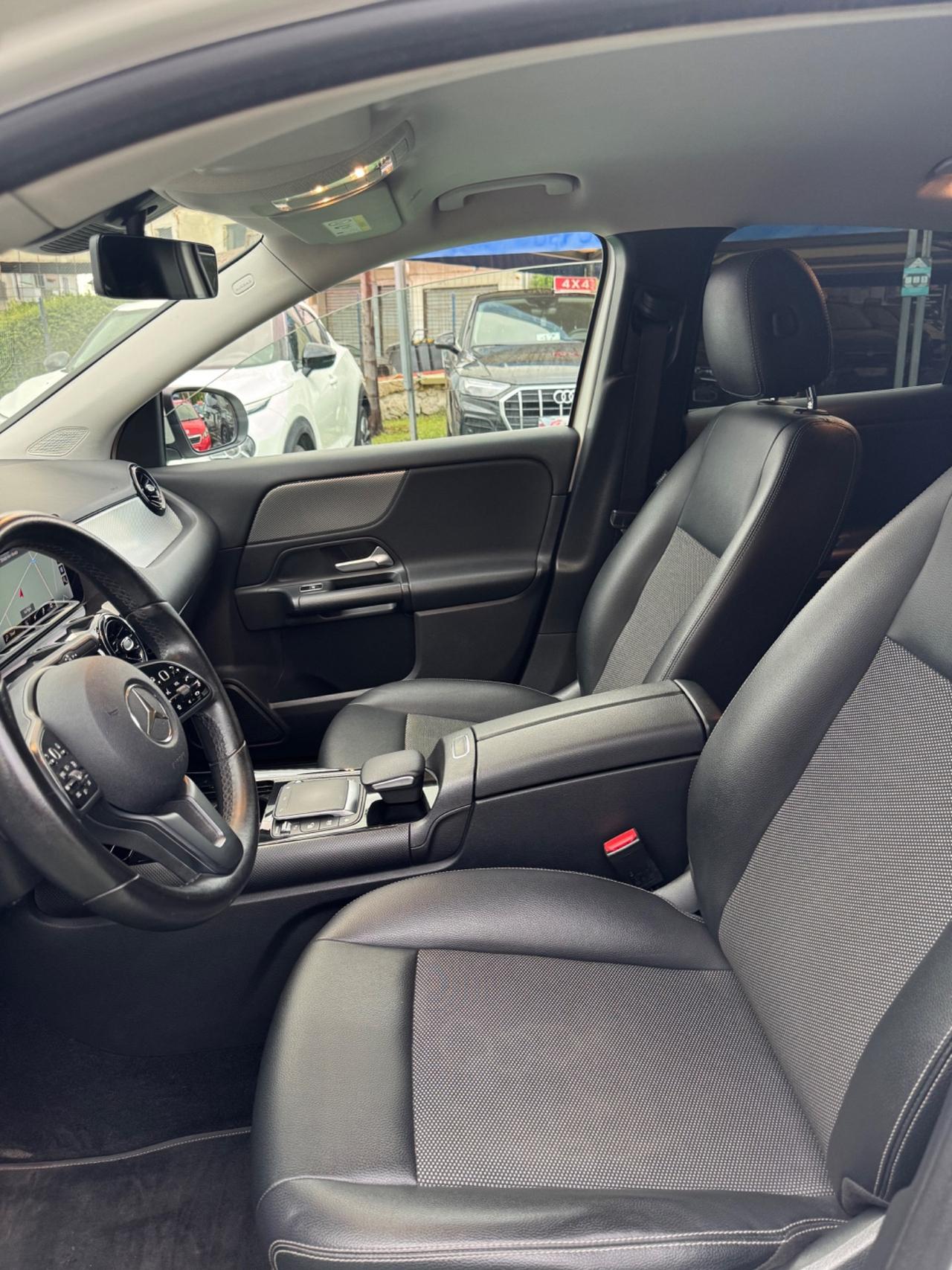 Mercedes-benz GLA 180 d Automatic Sport
