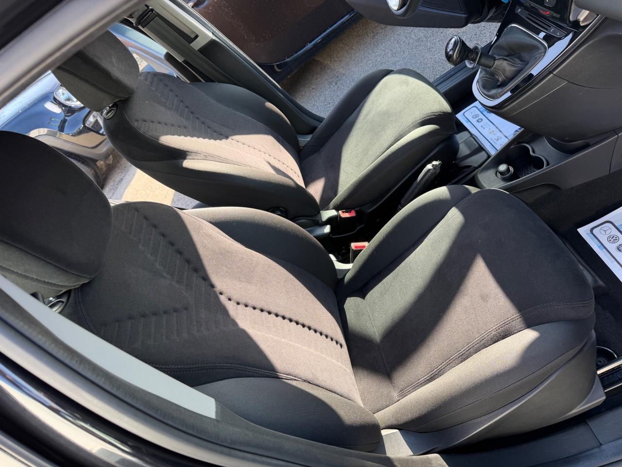 Lancia Ypsilon 1.2 69 CV 5 porte S&S Gold