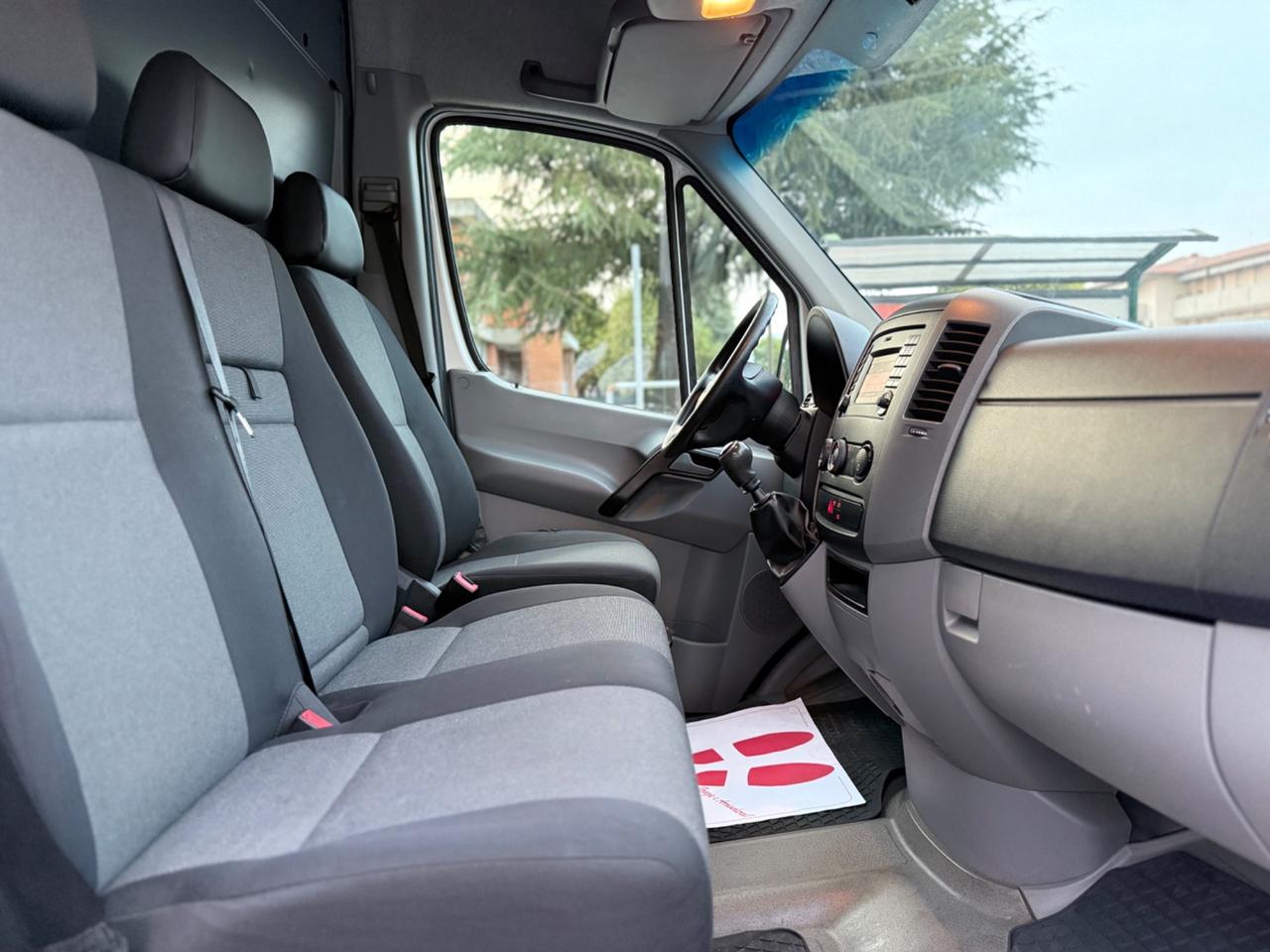 Volkswagen Crafter 35 2.o TDI 136 CV