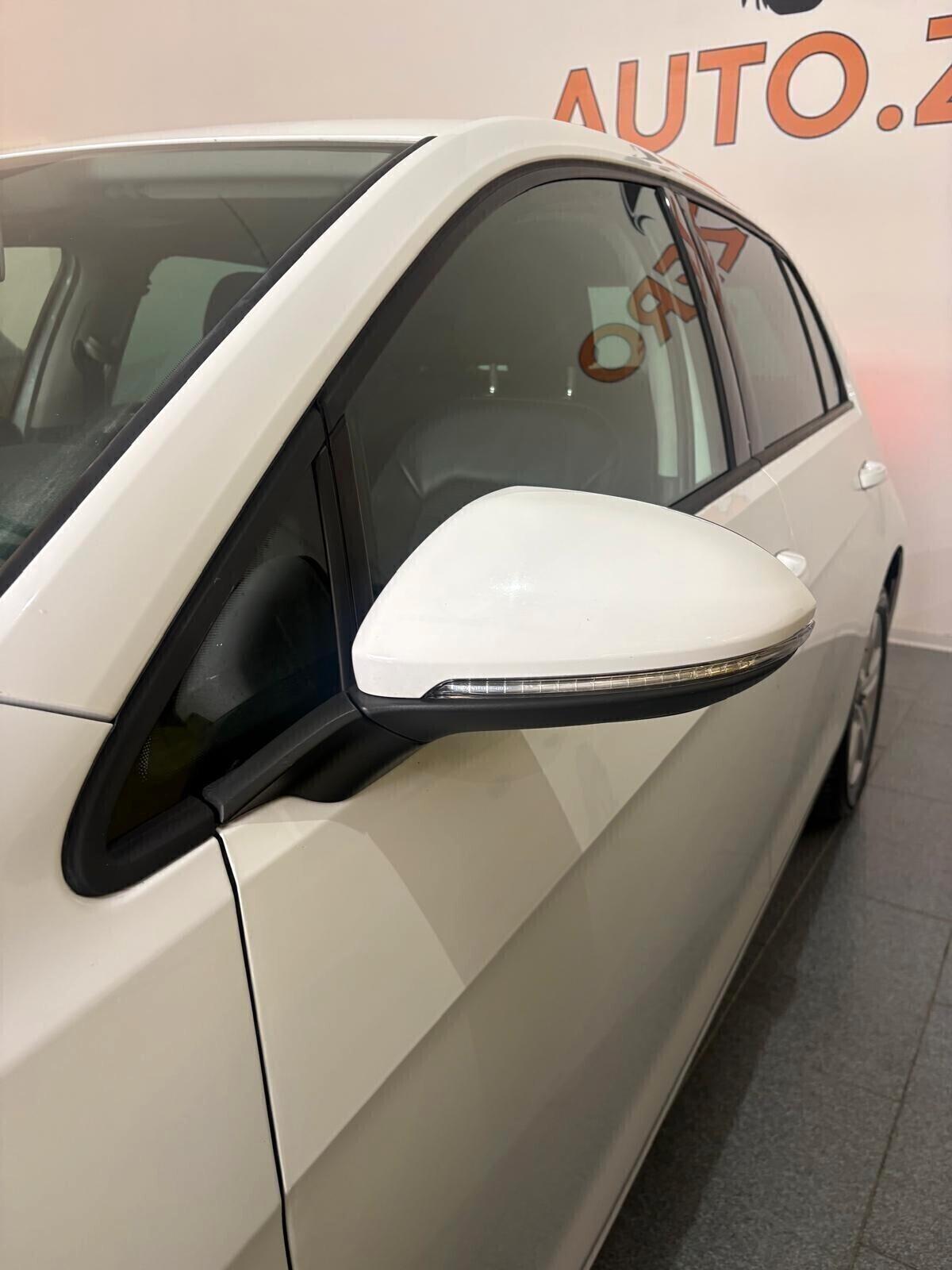 Volkswagen Golf 1.6 TDI DSG 5p. Highline BlueMotion Technology