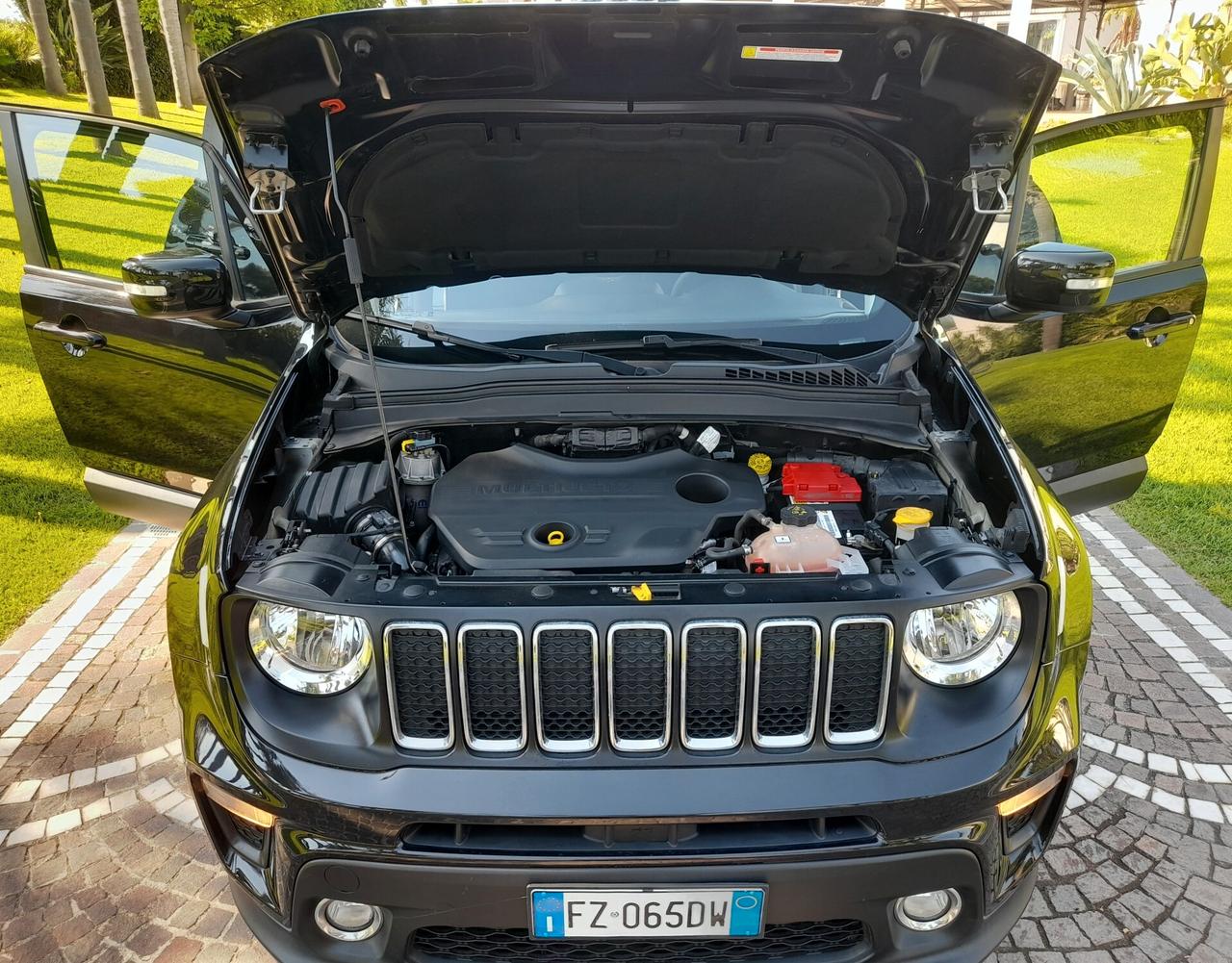 Jeep Renegade 1.6 Mjt 120cv *FULL OPT.* come NUOVA