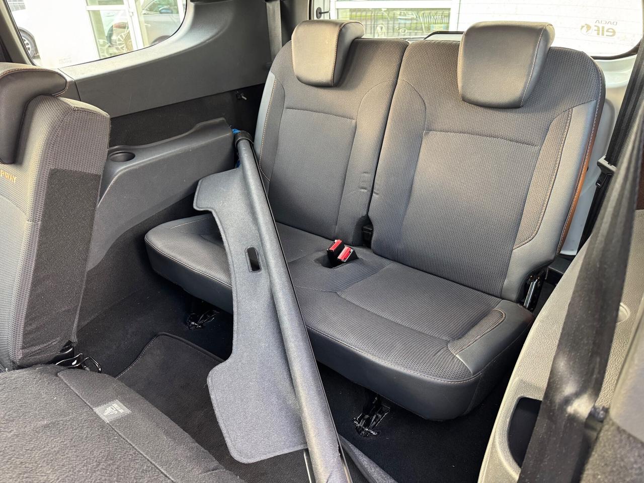 Dacia Lodgy Stepway 1.6 100 CV S&S GPL 7 posti