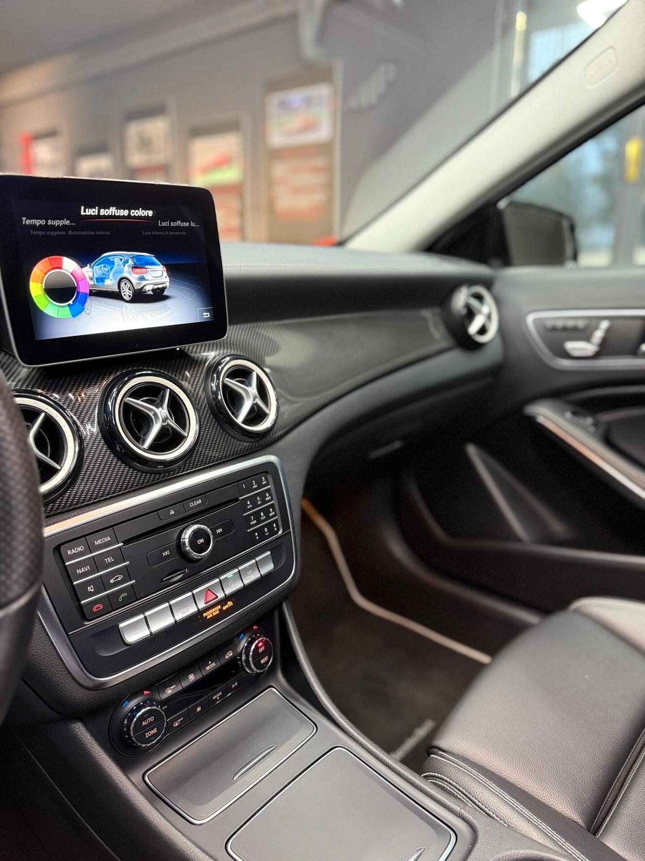 Mercedes-benz GLA 200 d Automatic Premium night edition