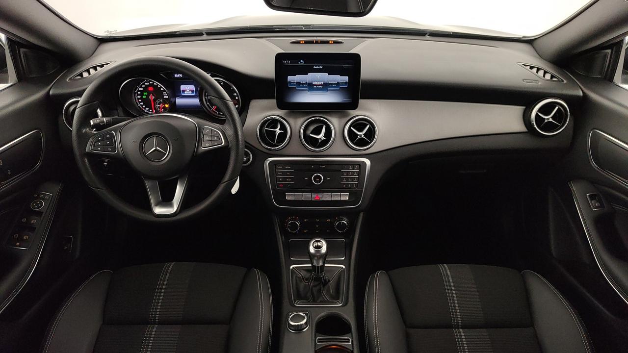 Mercedes-Benz CLA - C117 - CLA 180 cdi Sport
