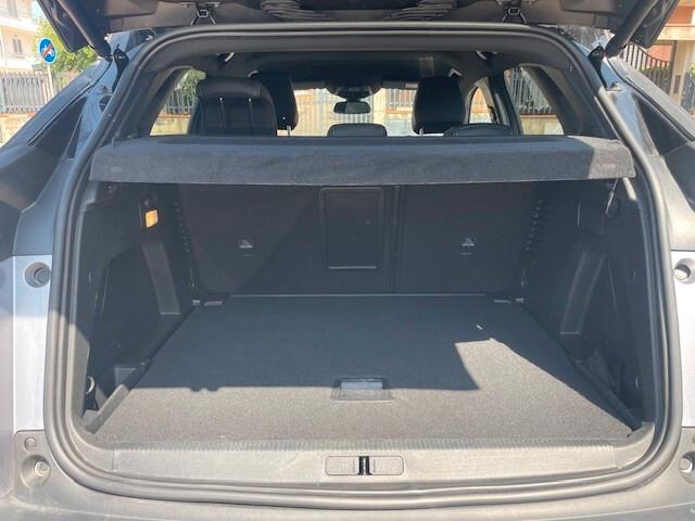 Peugeot 3008 Hybrid 136 e-DCS 6 Allure Pack