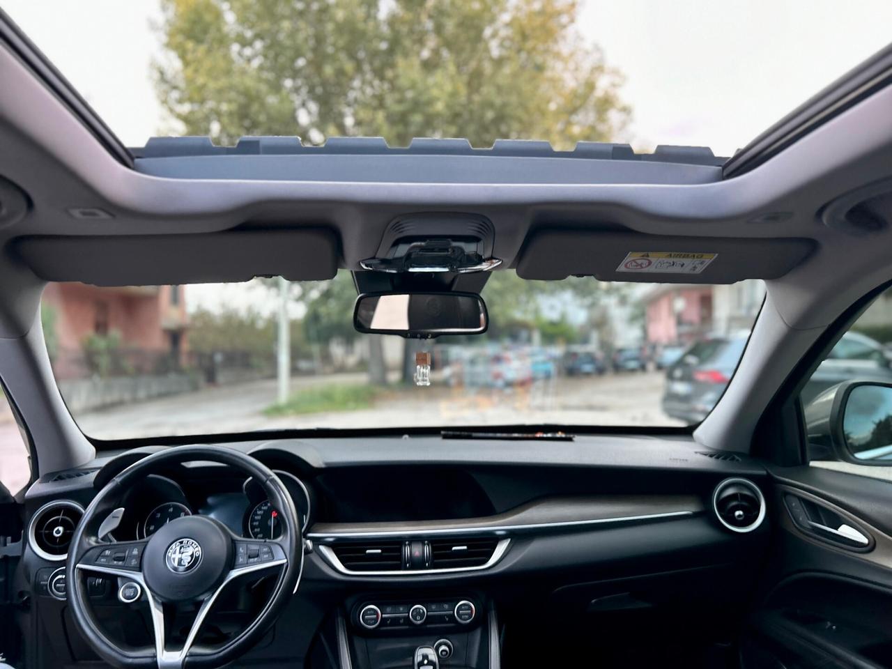 Alfa Romeo Stelvio 2.2 Turbodiesel 210 CV AT8 Q4 Executive